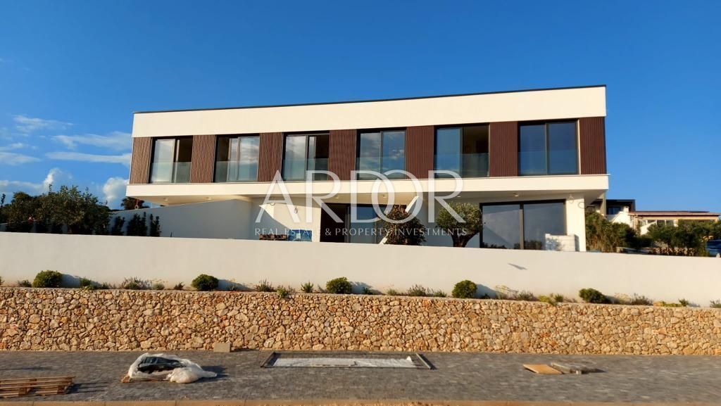 Casa In vendita -  Mandre