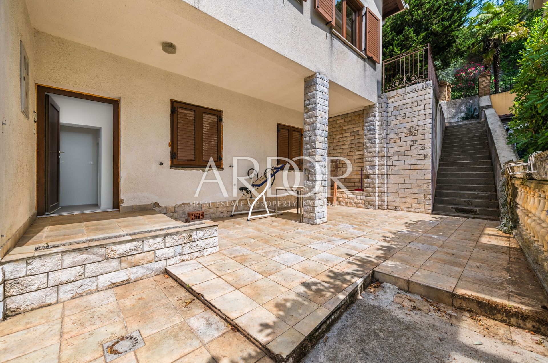 House For sale -  Bulevard