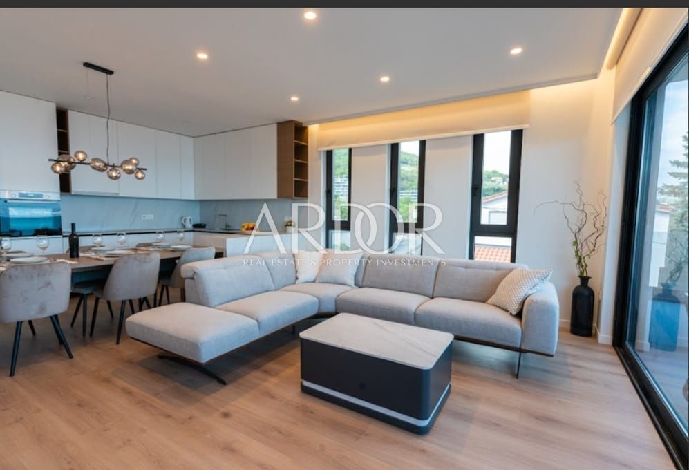 Apartment Zu verkaufen - Opatija - Centar - foto 2/9