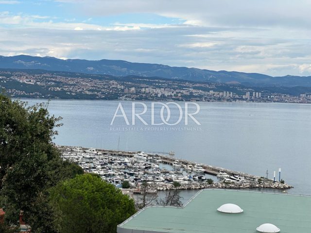 Haus zu verkaufen 566 m² – Opatija - Okolica