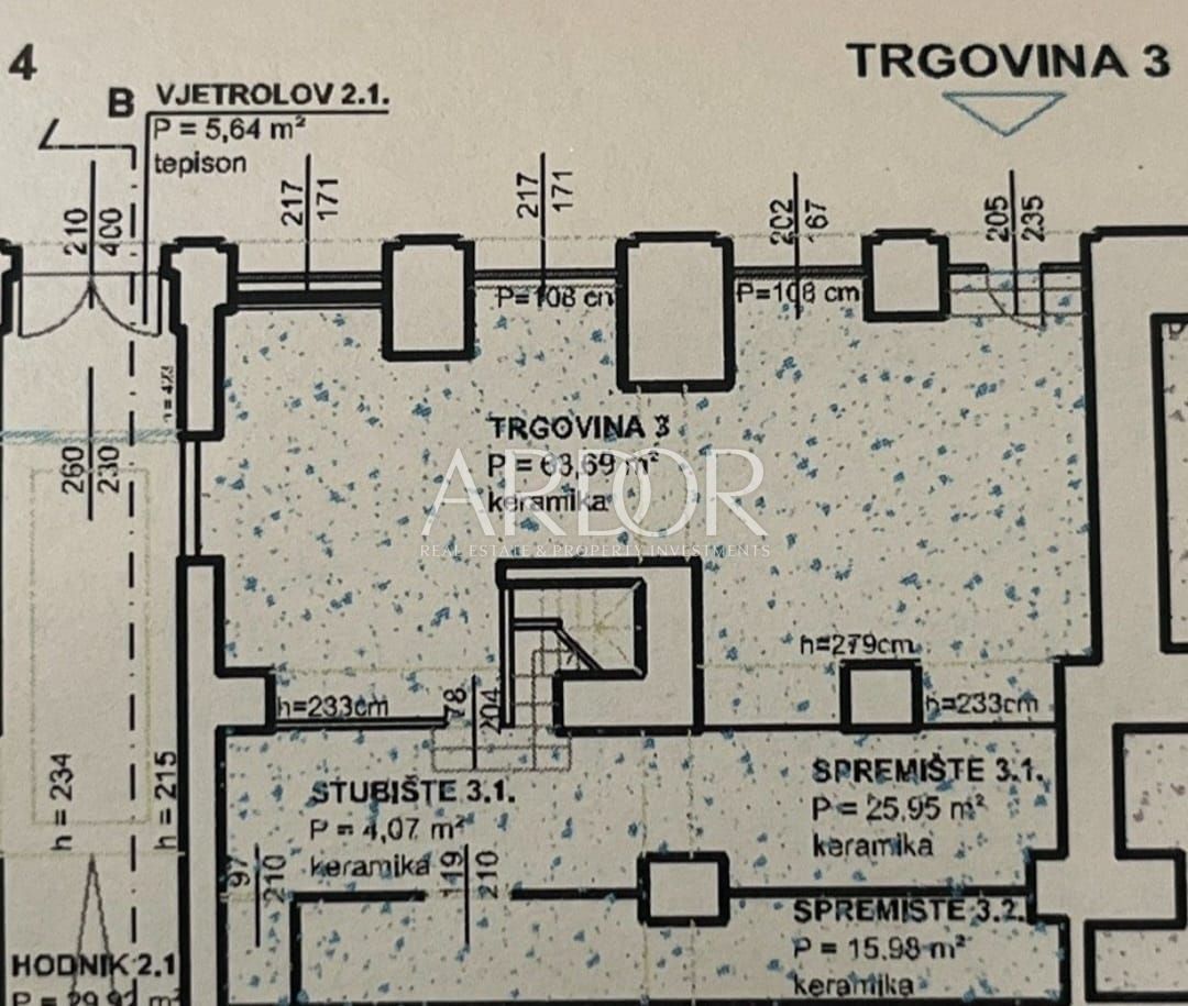 Poslovni prostori Naprodaj - Primorsko-goranska Centar