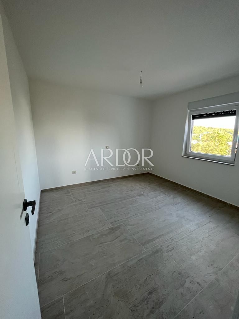 Flat For sale -  Podmurvice