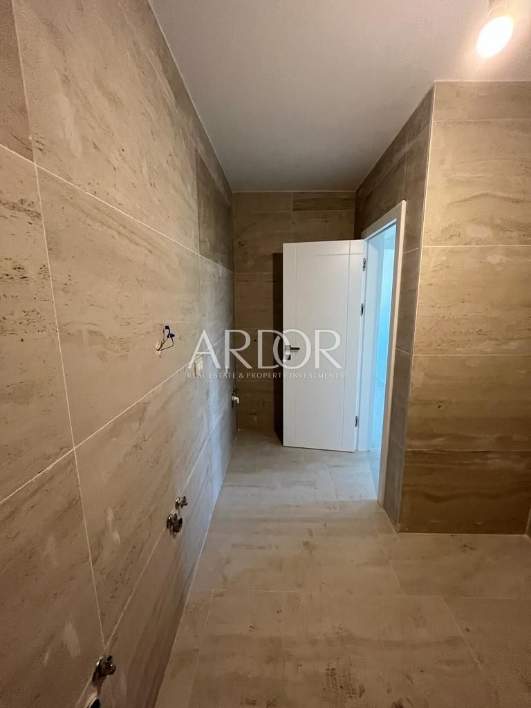 Flat For sale -  Podmurvice
