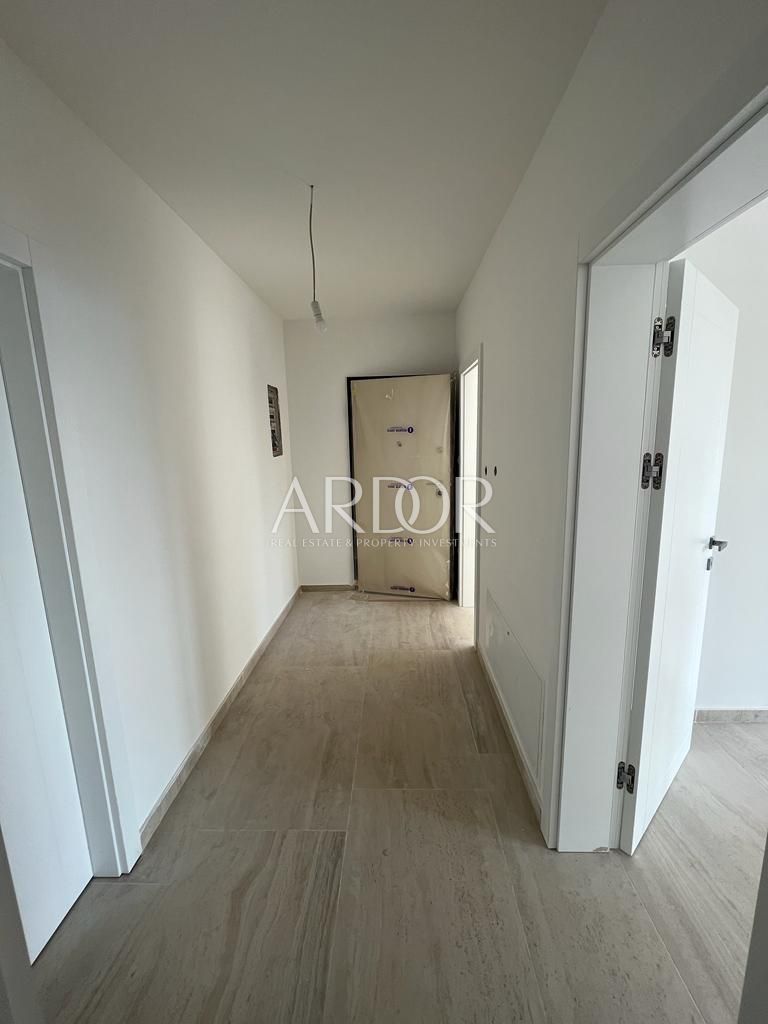 Flat For sale -  Podmurvice