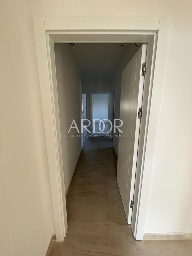 Flat For sale -  Podmurvice