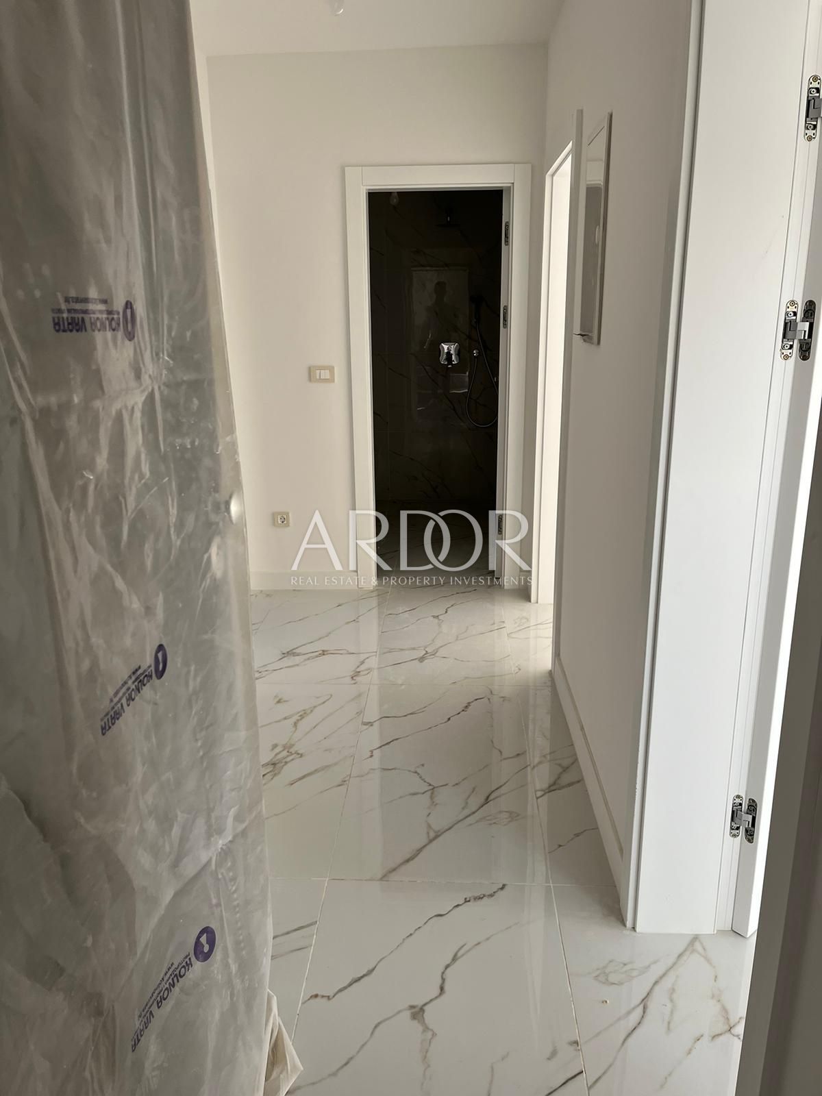Flat For sale -  Podmurvice
