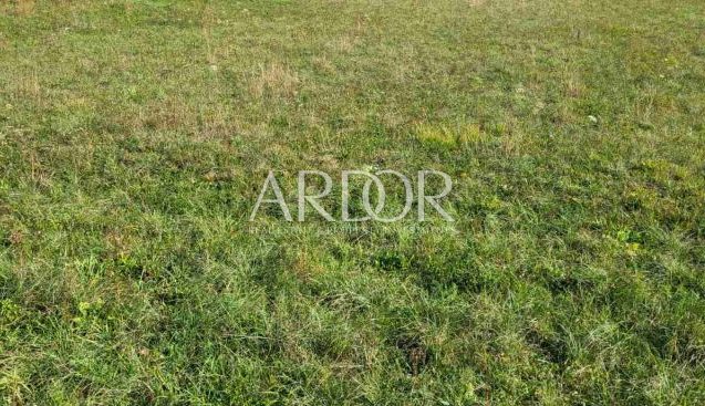 Pozemek na prodej 6554 m² – Bakar