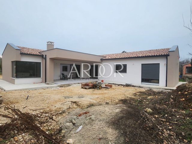 Hiša na predaj 137 m² – Labin