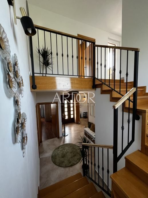 Maison À vendre -  Nedešćina