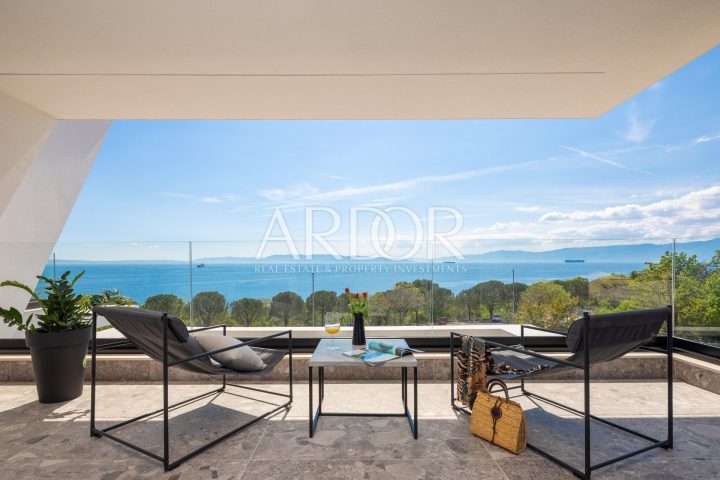 Haus zu verkaufen 236 m² – Kostrena
