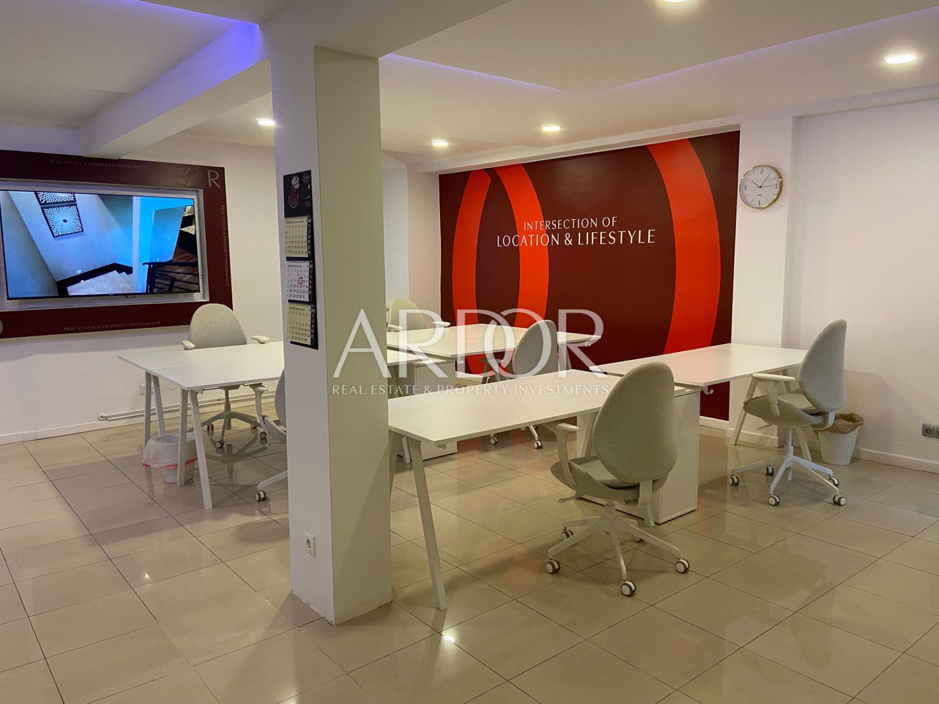 Business premises For sale - Primorsko-goranska Centar
