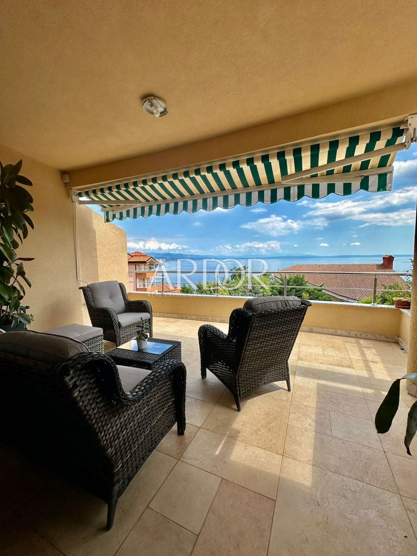 Apartment Zu verkaufen -  Opatija - Centar