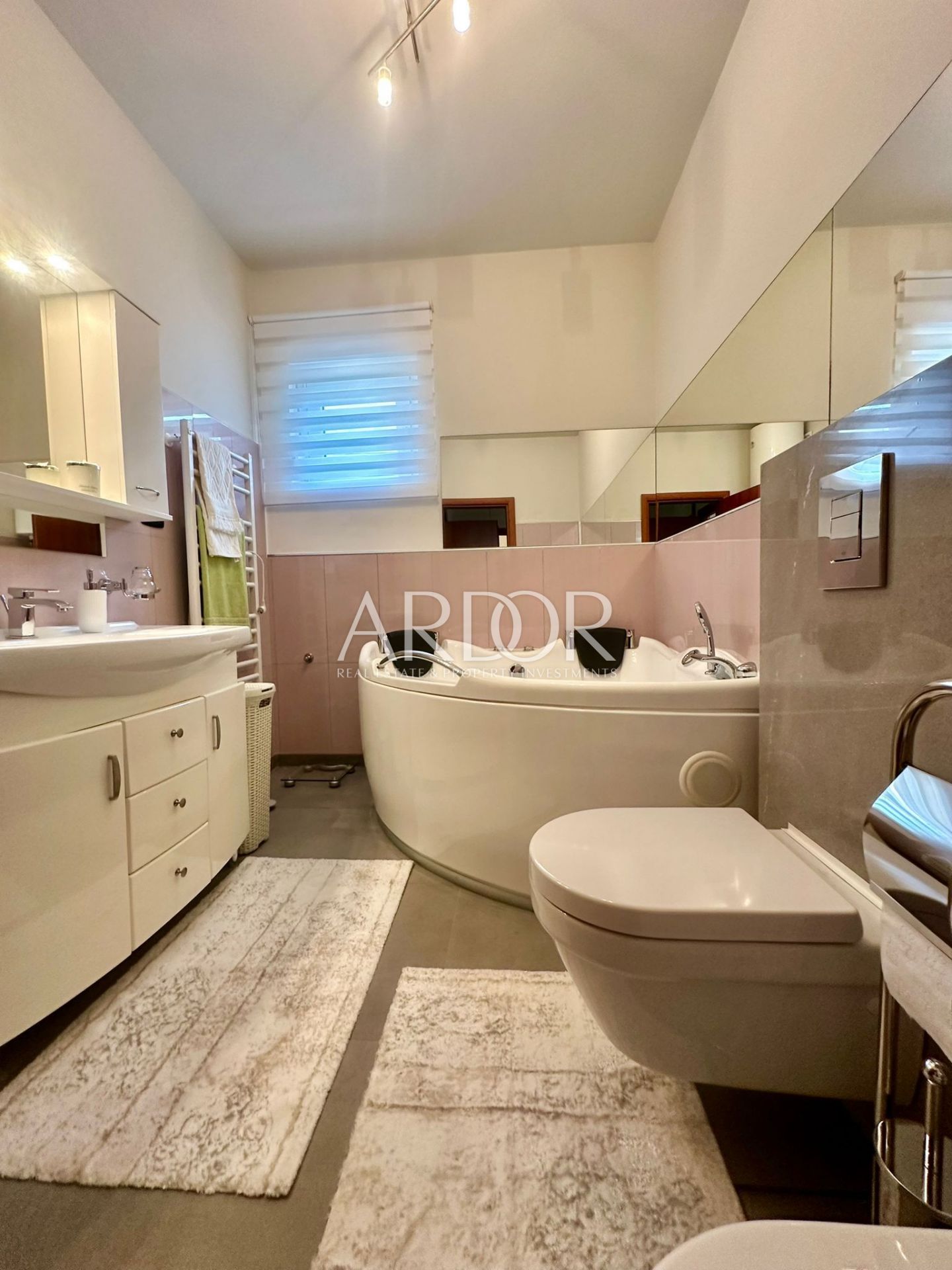 Apartment Zu verkaufen -  Opatija - Centar