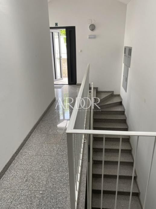 Appartement À vendre -  Rešetari