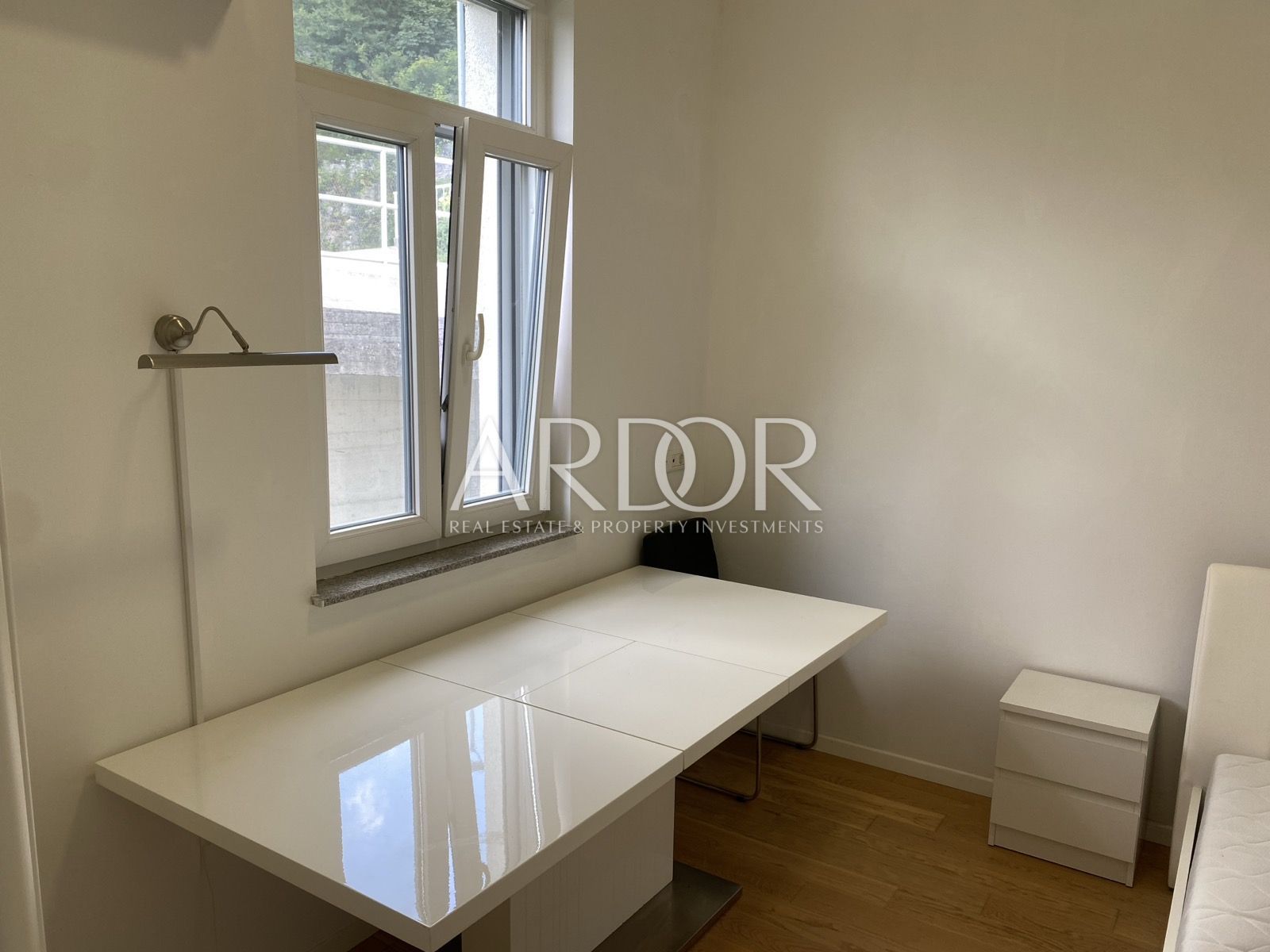 Appartement À vendre -  Rešetari