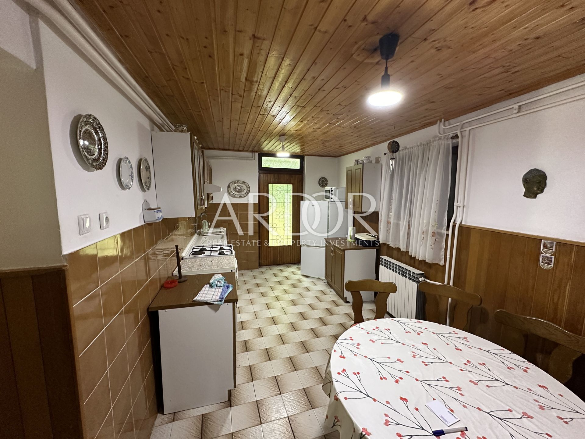 Haus Zu verkaufen - Primorsko-goranska Ika