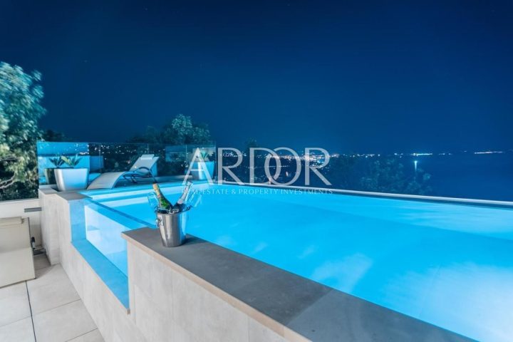 House for sale 295 m² – Opatija - Okolica