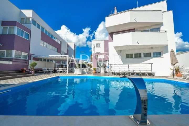Hotel zu verkaufen 3000 m² – Zadar