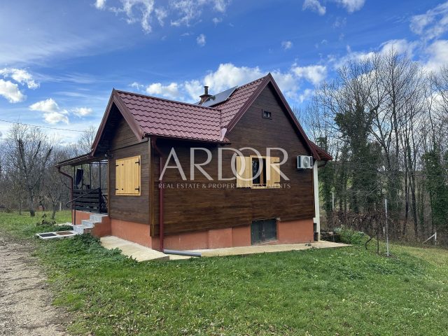 Haus zu verkaufen 120 m² – Krnjak