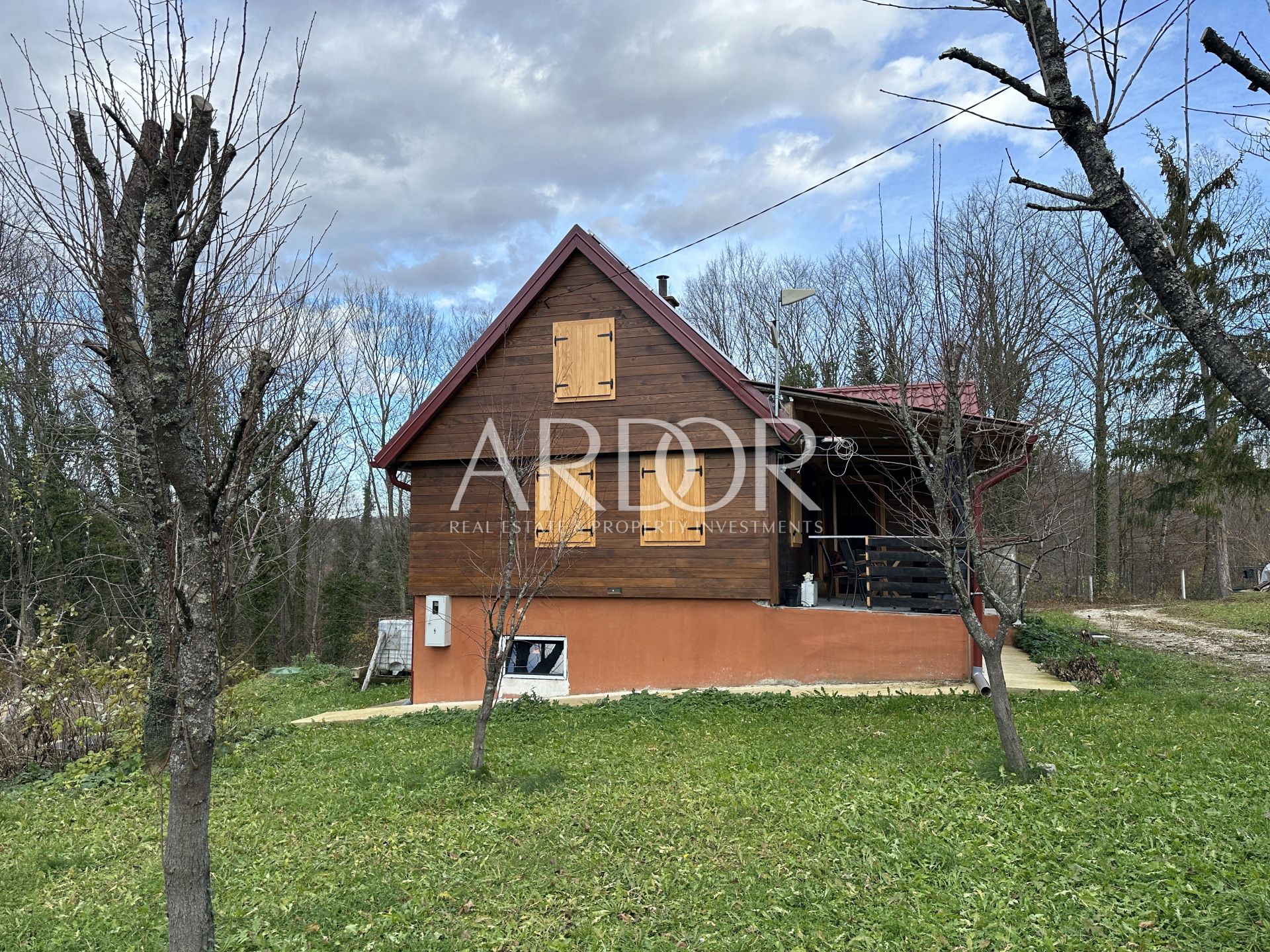Casa In vendita - Karlovačka Velika Crkvina - foto 2/15