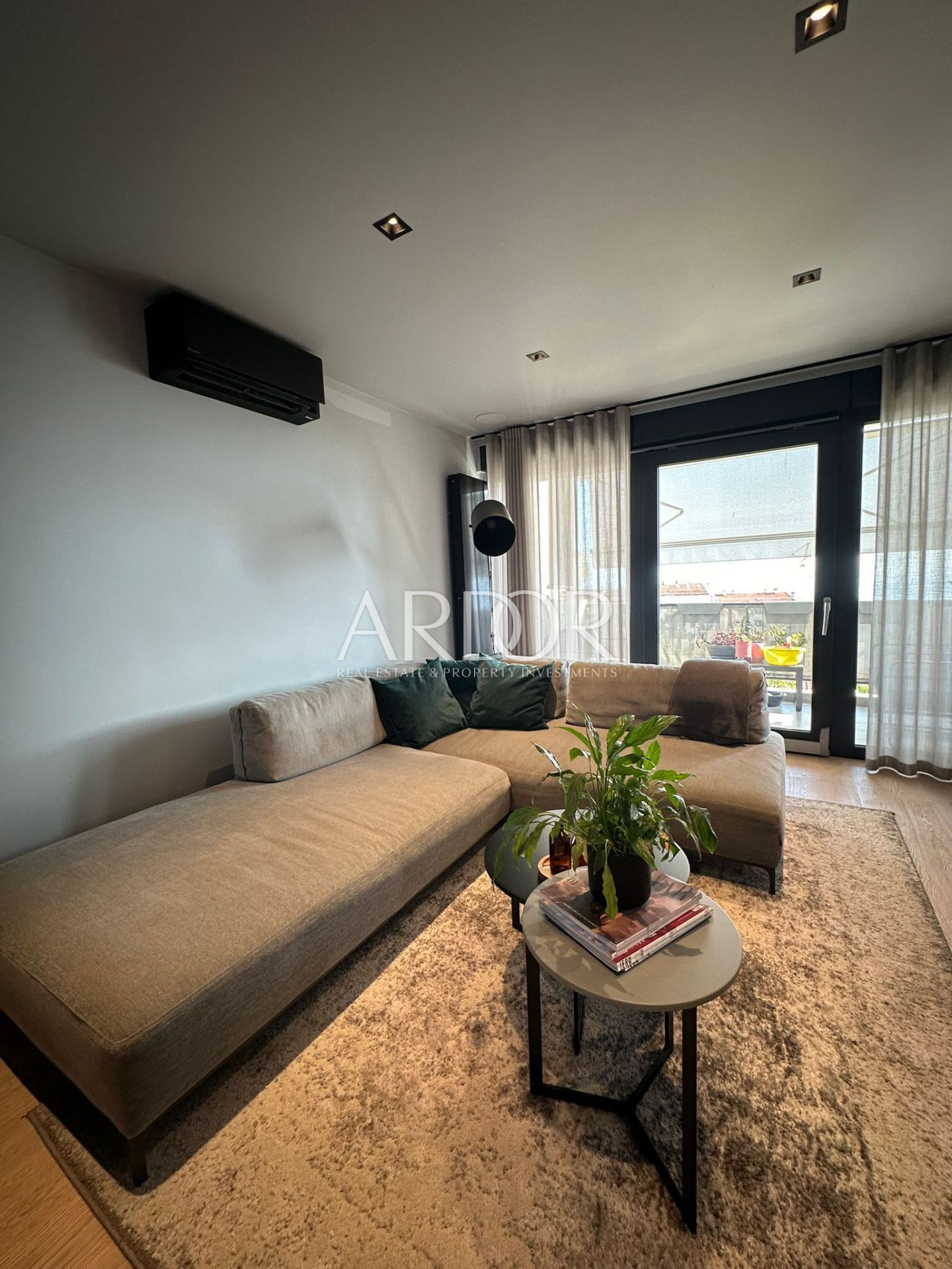 Flat For sale -  Marčeljeva Draga