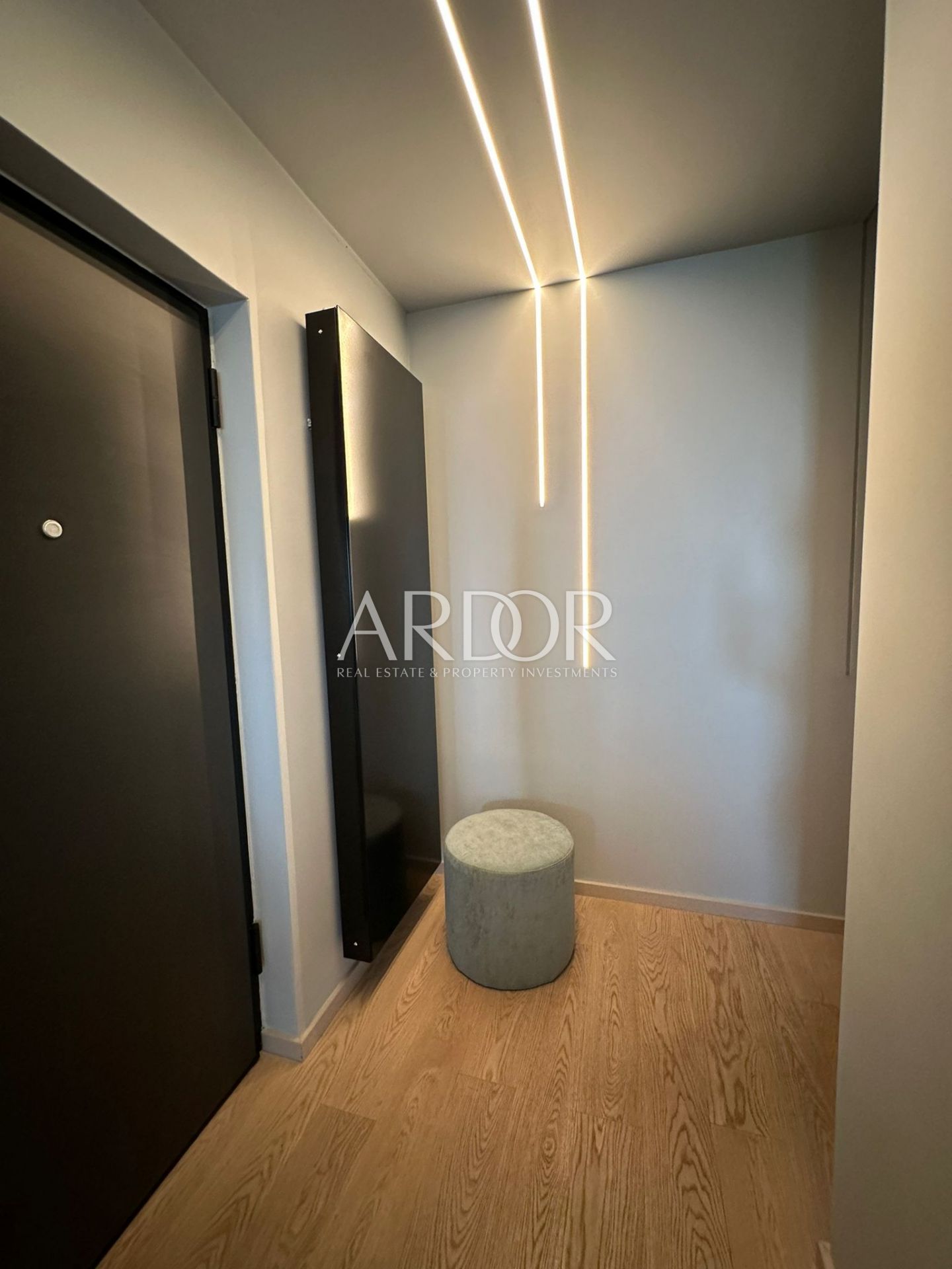Flat For sale -  Marčeljeva Draga