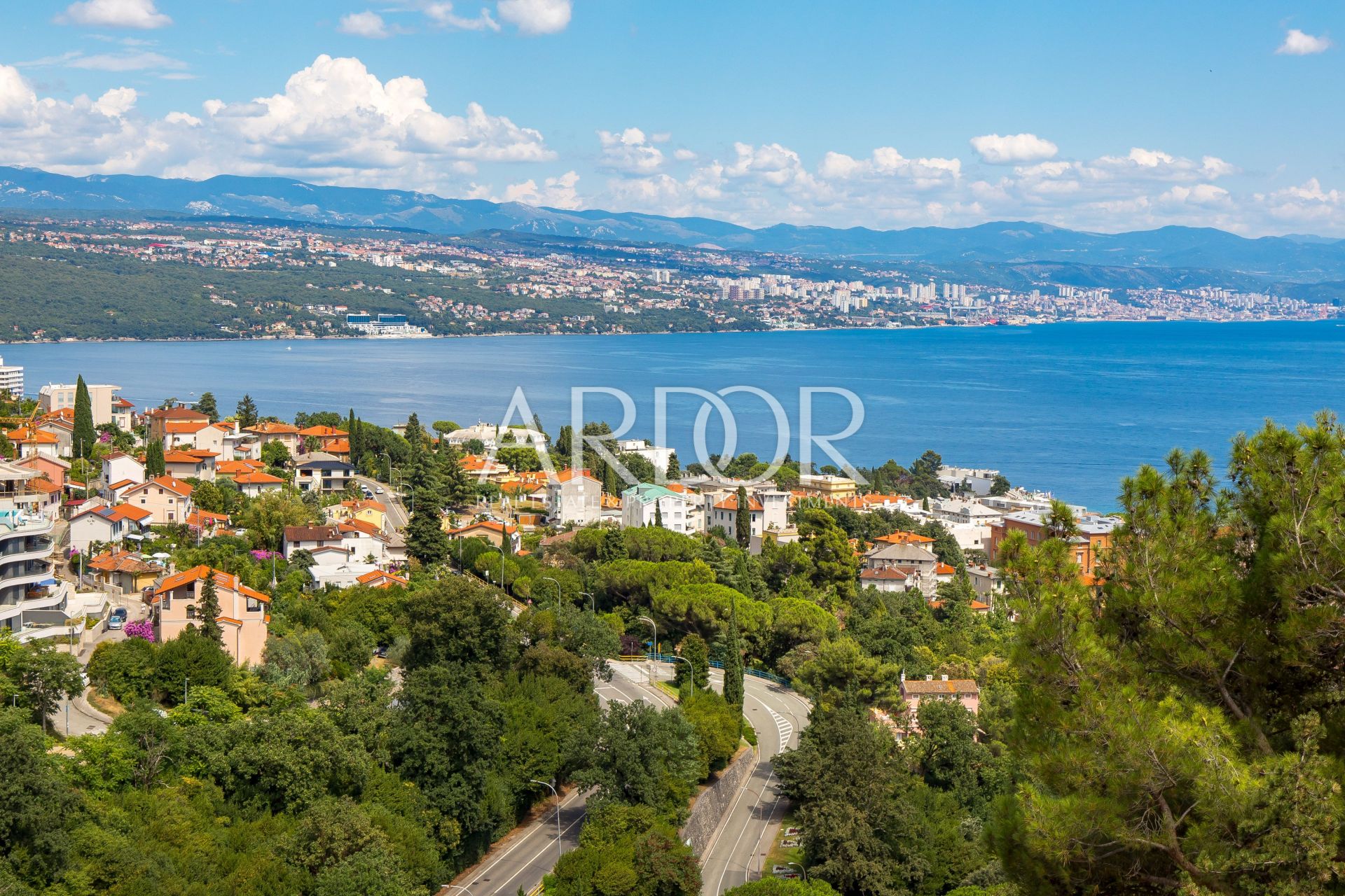 Stan Na prodaju - Opatija - Centar - foto 1/29