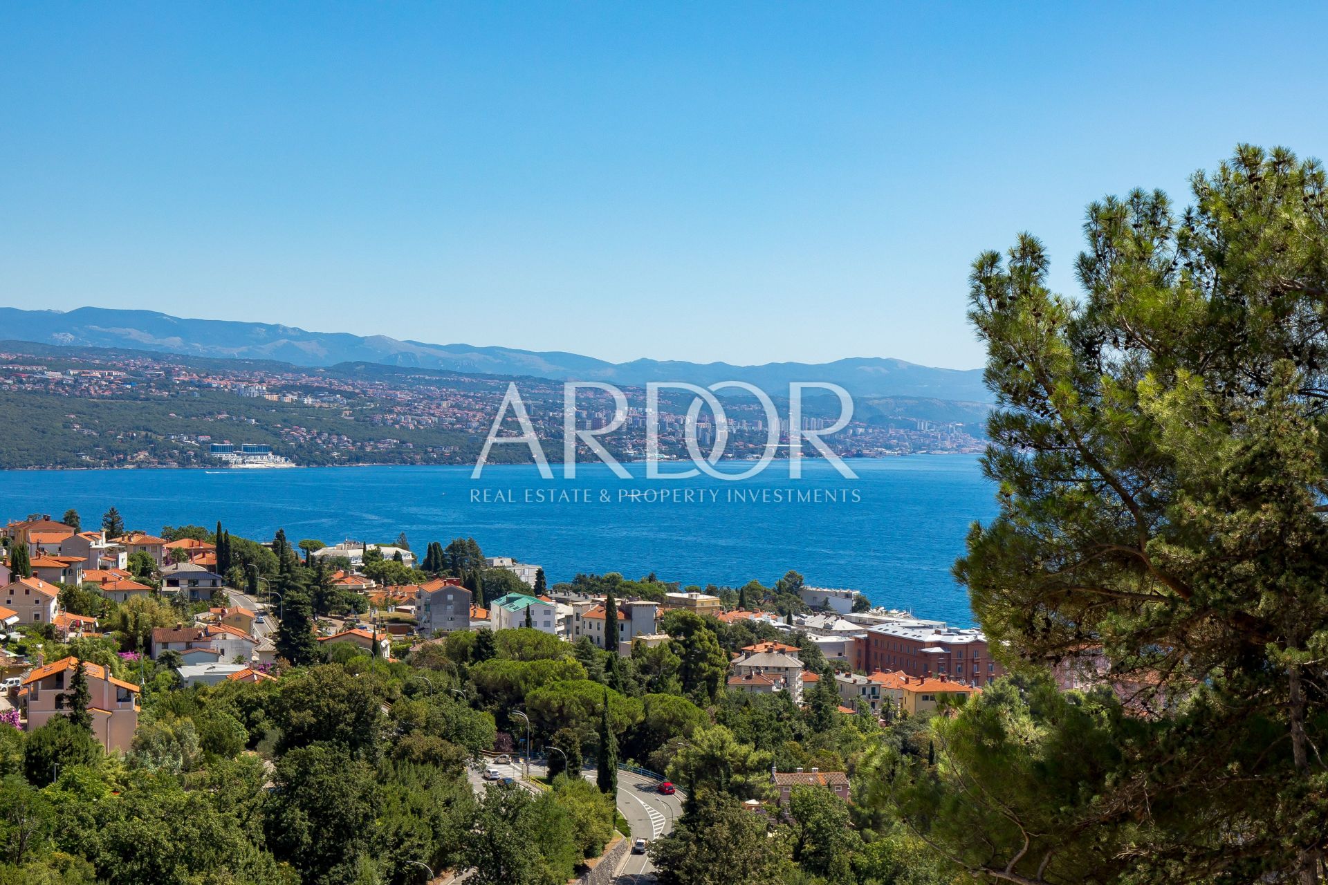 Stan Na prodaju - Opatija - Centar - foto 1/19