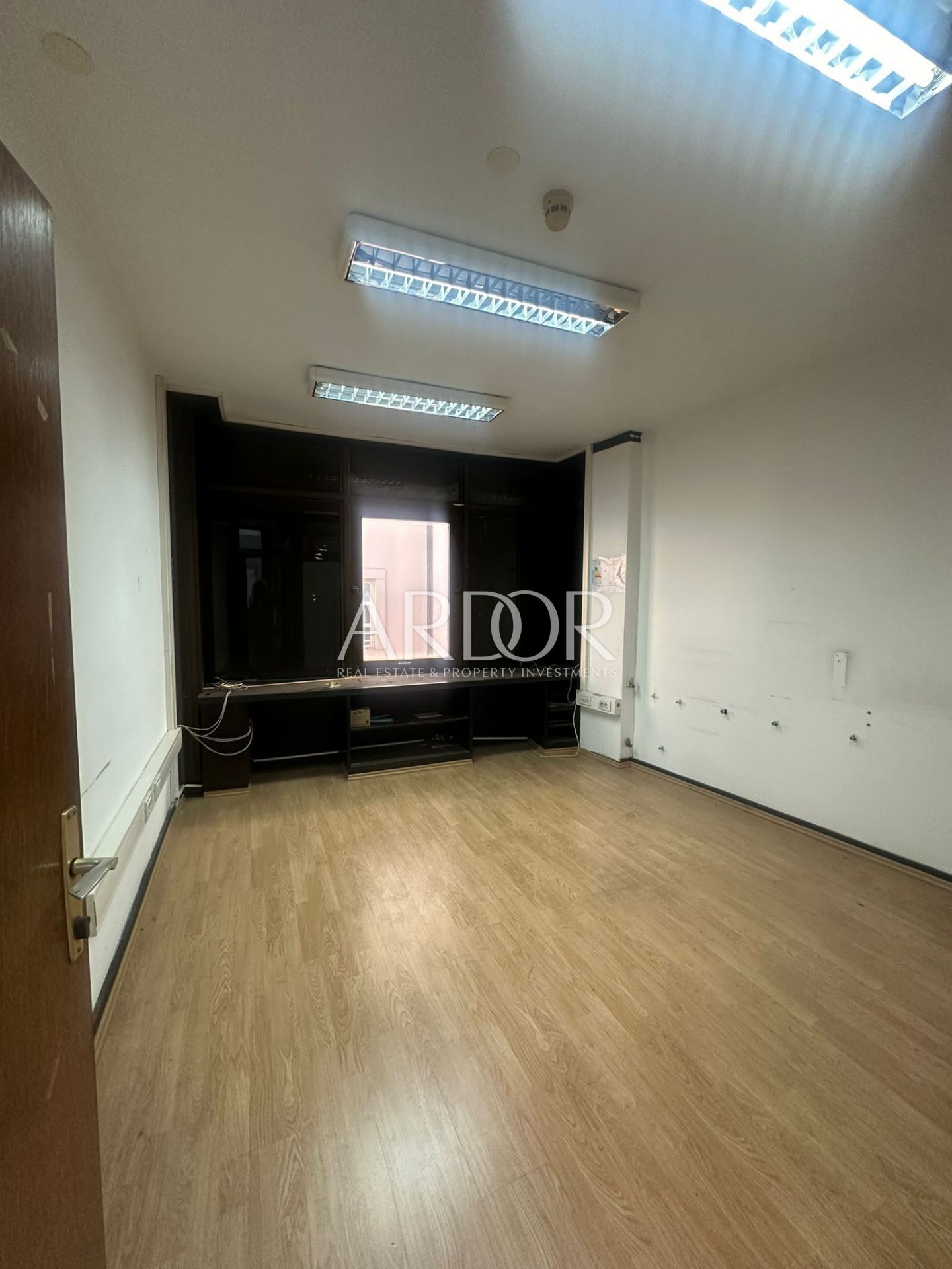 Gewerbefläche Zu verkaufen - Primorsko-goranska Centar - foto 2/15