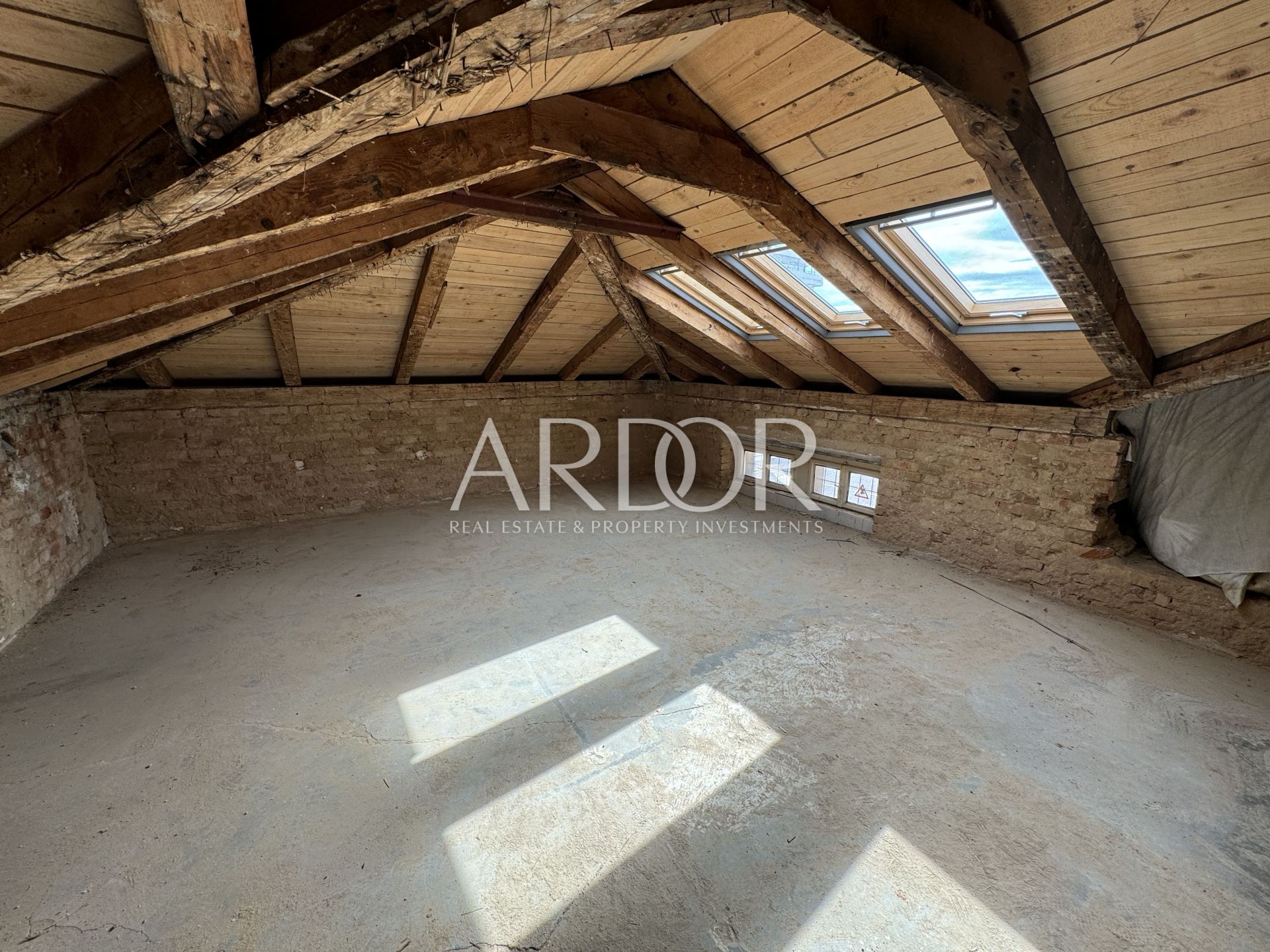 Appartement À vendre - Primorsko-goranska Opatija - Centar - foto 2/2