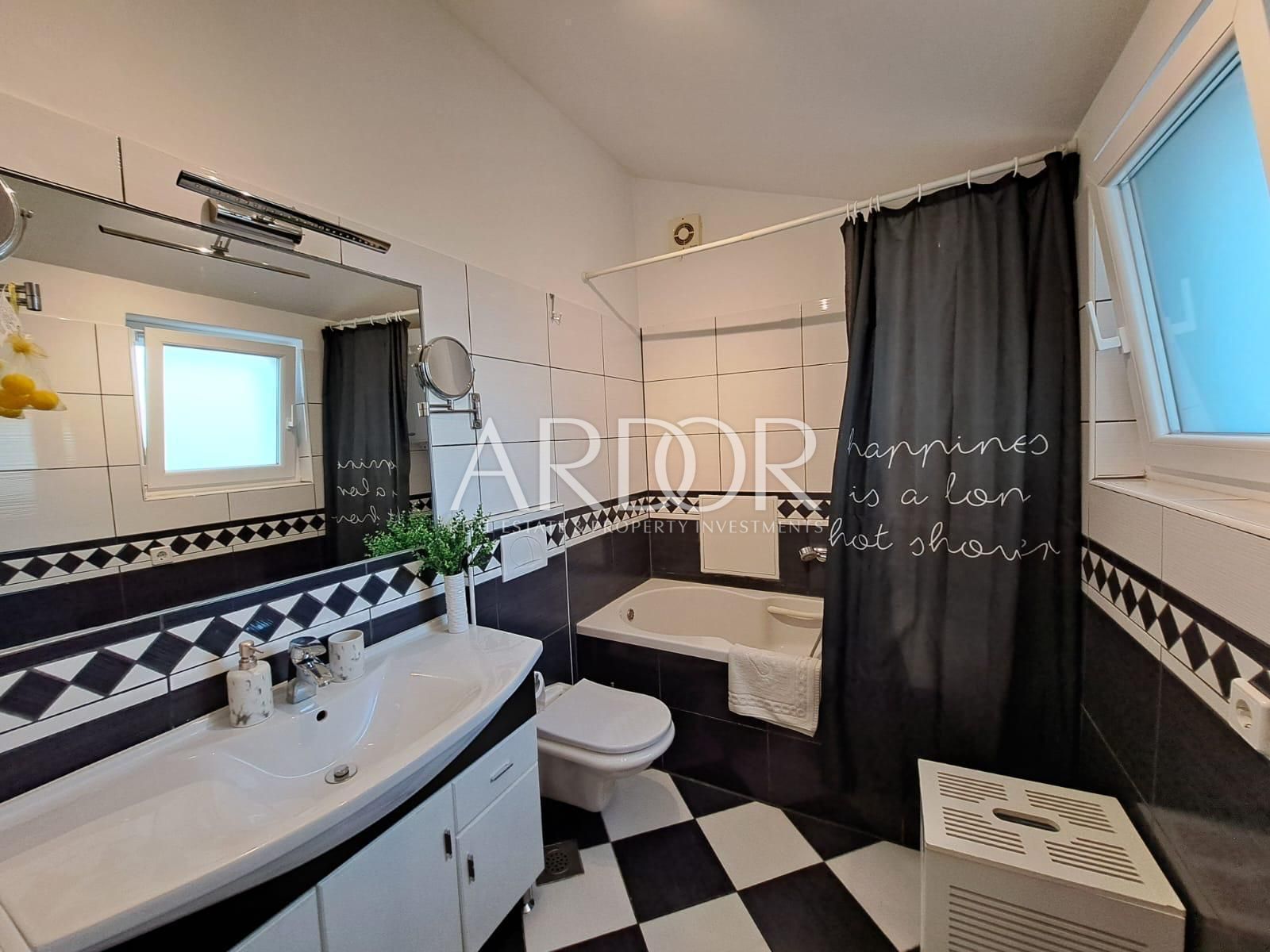 Apartma Naprodaj - Istarska Poreč