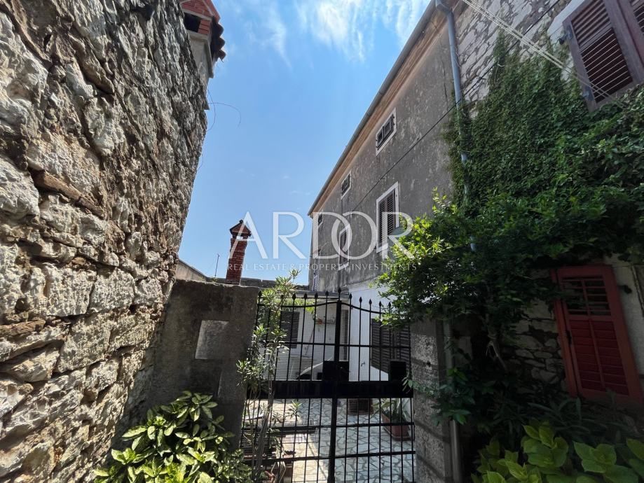 Kuća Na prodaju -  Vrsar