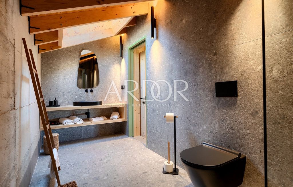 House For sale -  Oprtalj