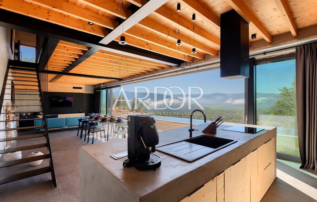 House For sale -  Oprtalj