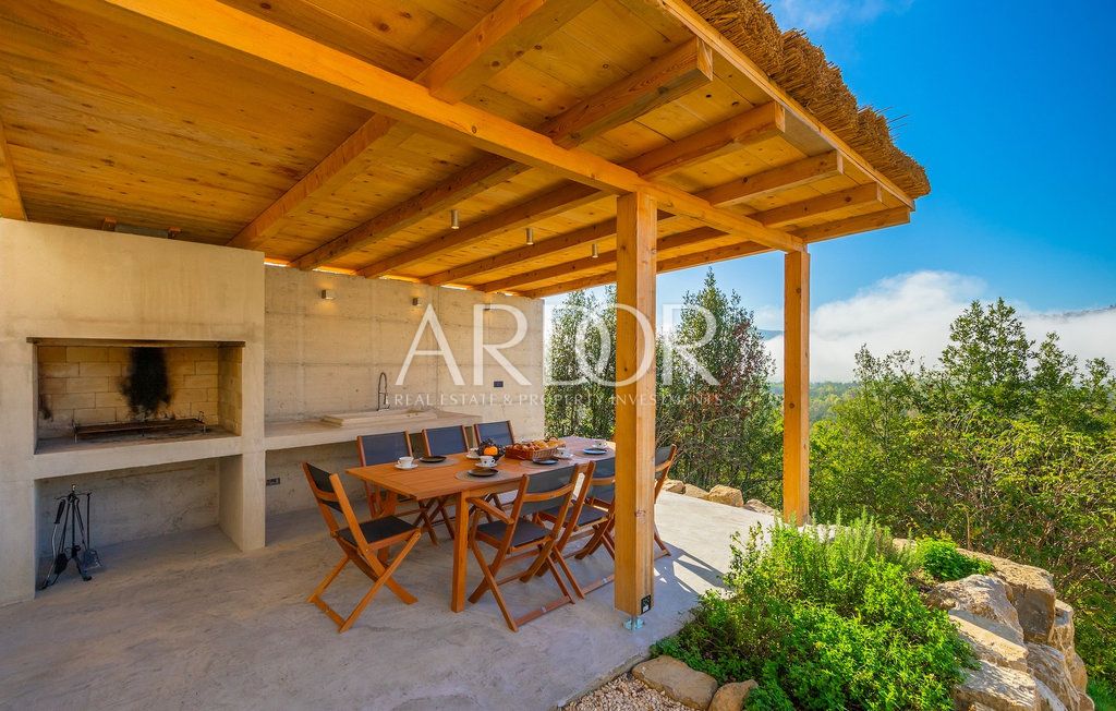 House For sale -  Oprtalj