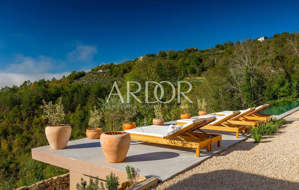 House For sale -  Oprtalj