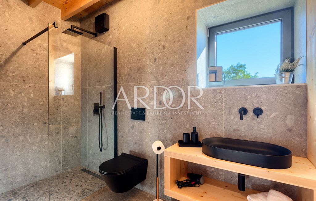 House For sale -  Oprtalj