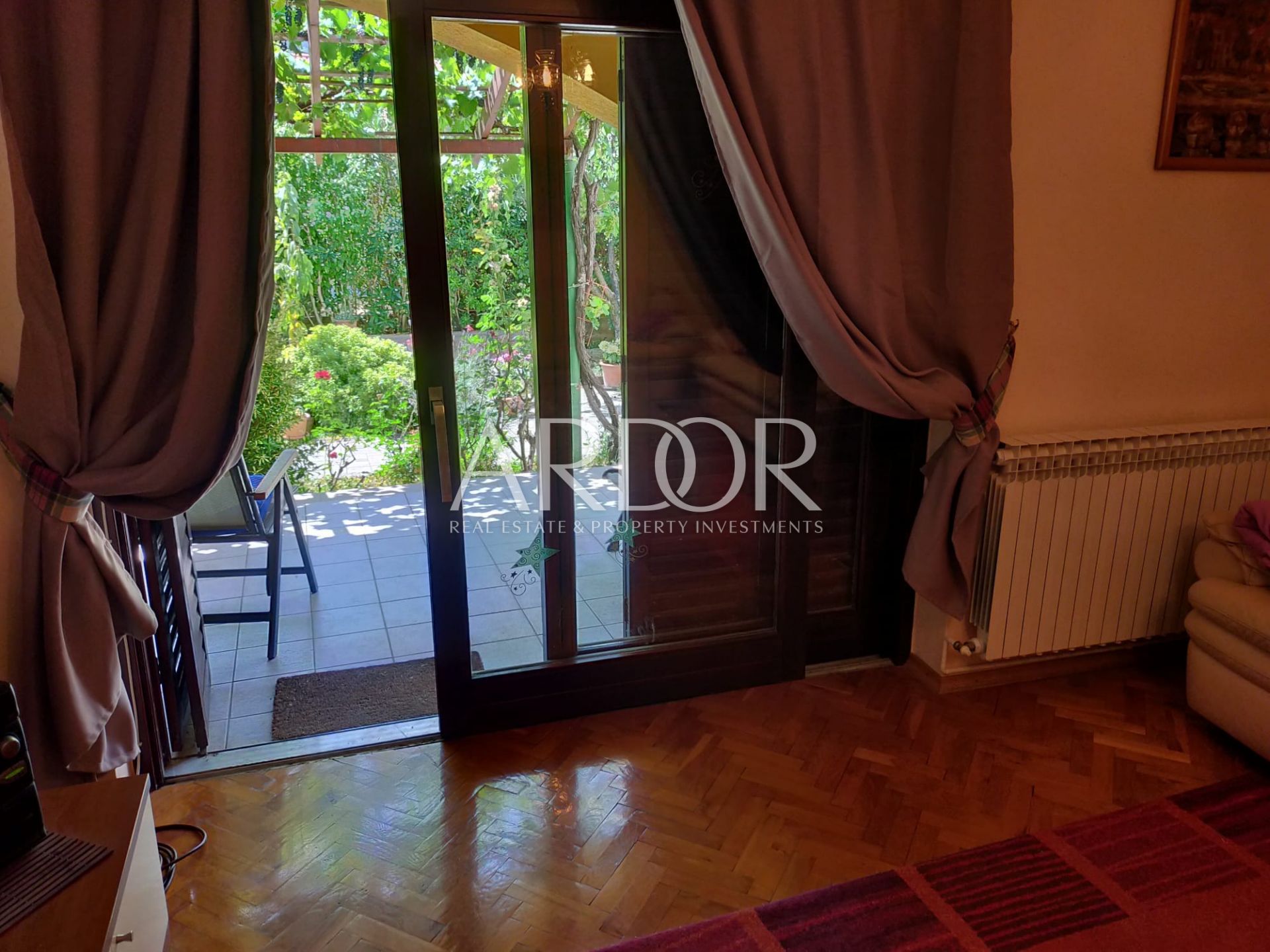 Apartmán Na prodej -  Jurandvor