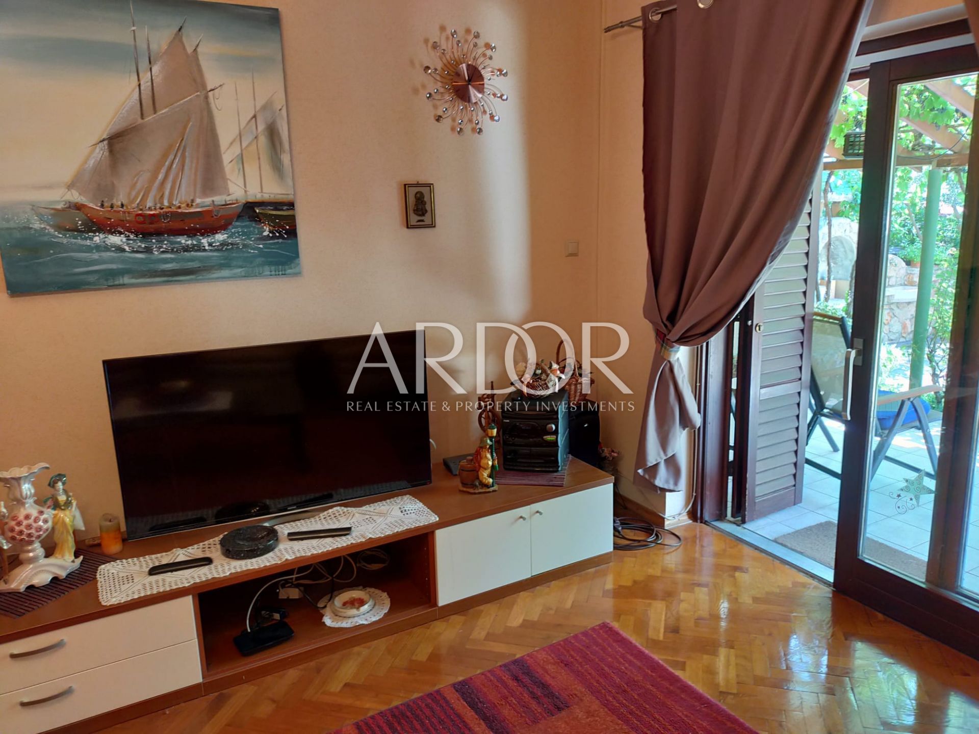 Apartmán Na prodej -  Jurandvor