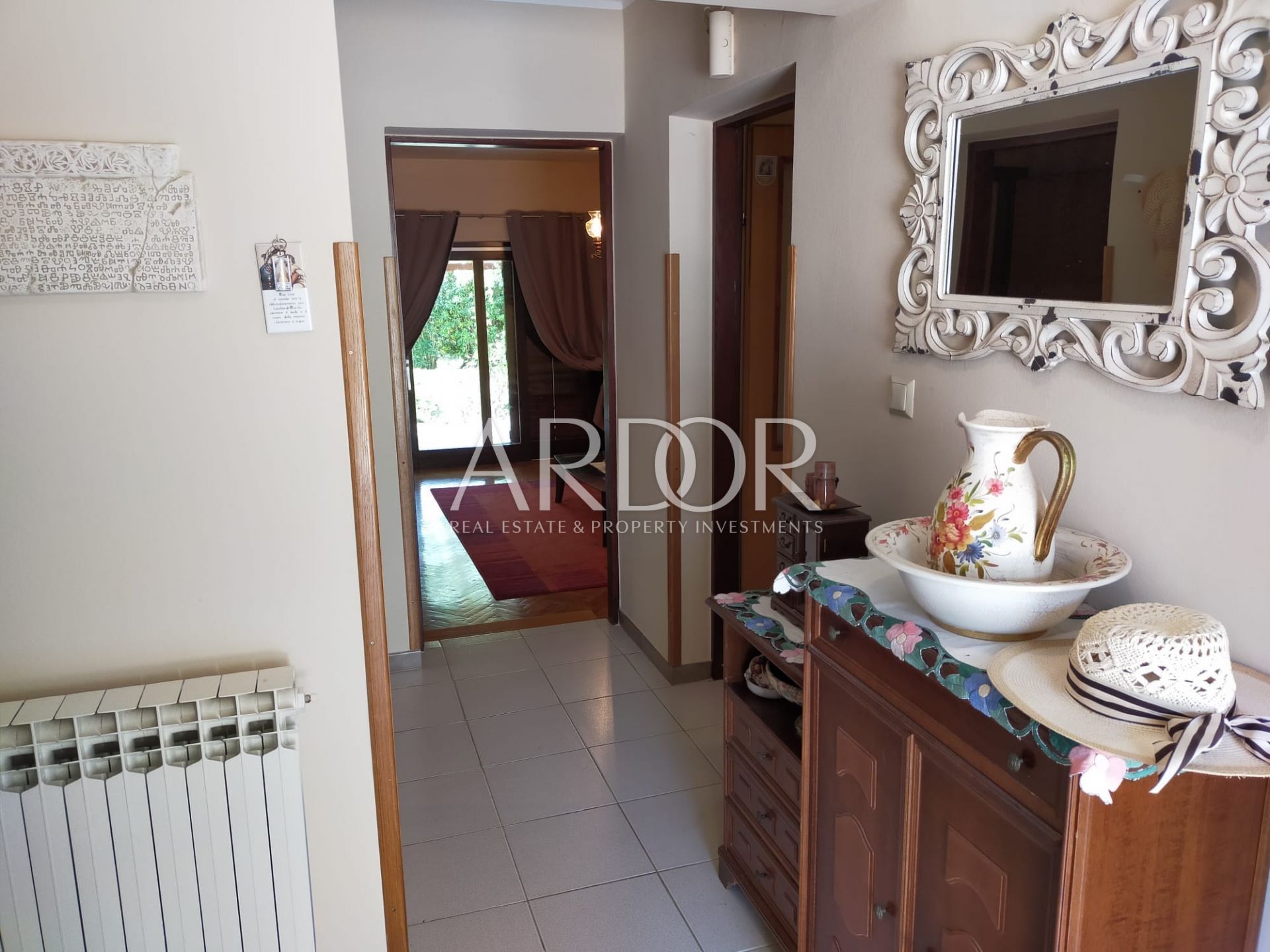Apartmán Na prodej -  Jurandvor
