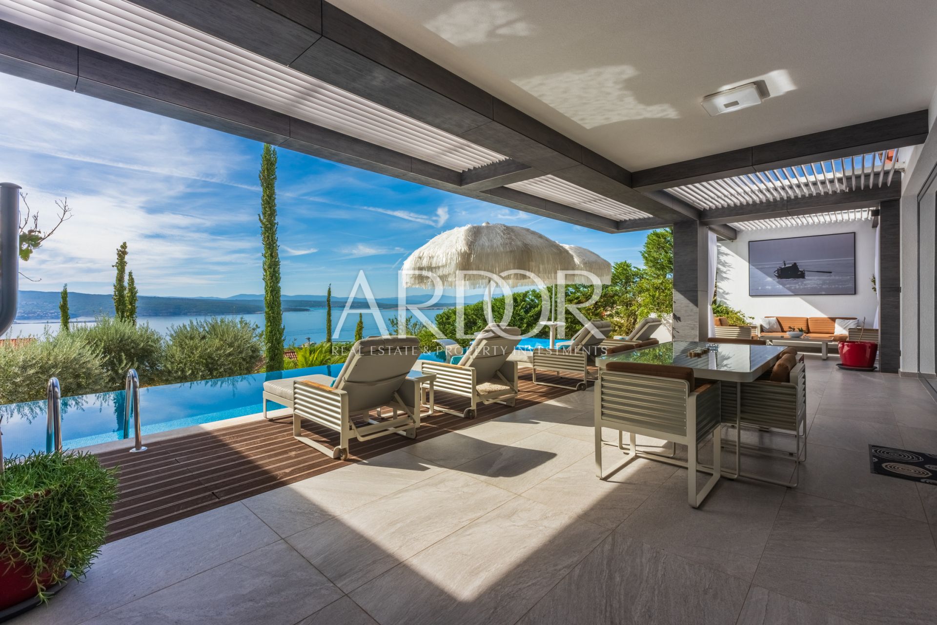 Kuća Na prodaju -  Crikvenica