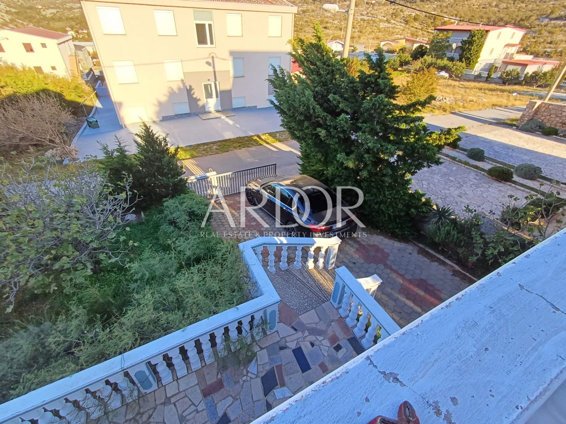 House For sale - Ličko-senjska Karlobag
