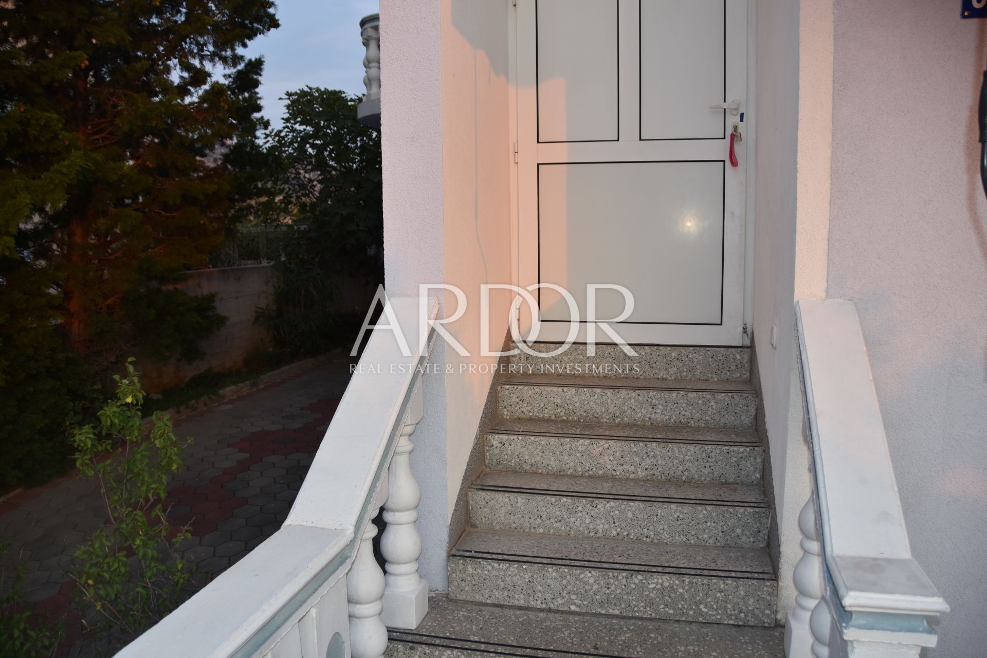 House For sale - Ličko-senjska Karlobag