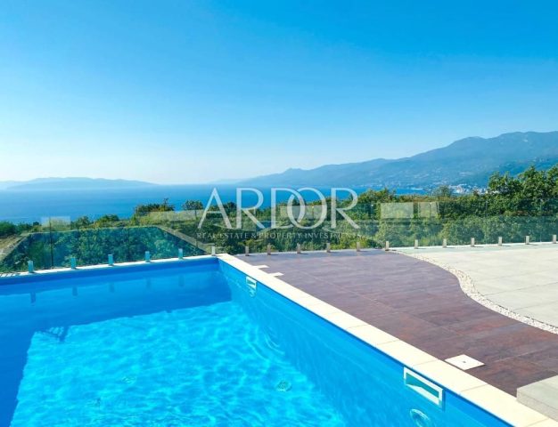 Apartment zu verkaufen 160 m² – Rijeka