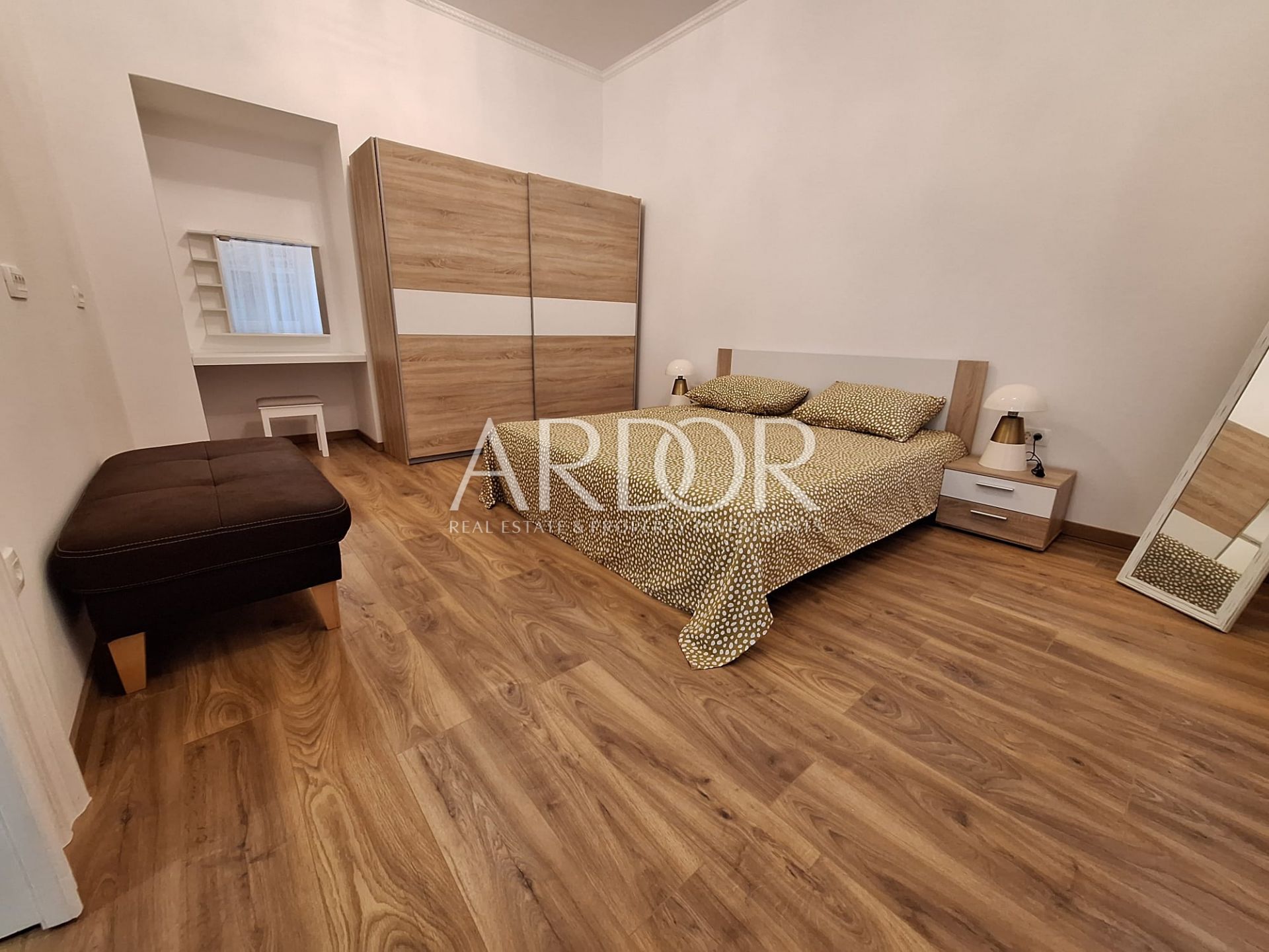 Apartma Na predaj - Primorsko-goranska Centar