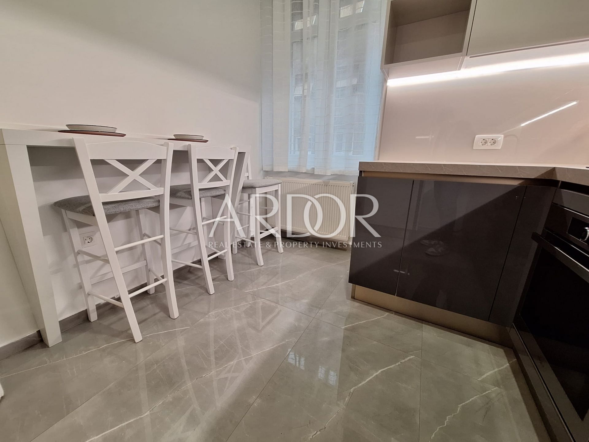 Apartma Na predaj - Primorsko-goranska Centar