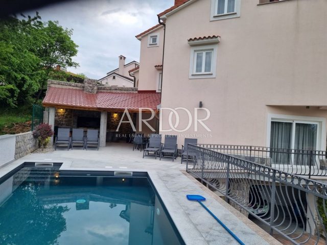 Haus Zu verkaufen - Primorsko-goranska Matulji - foto 2/23