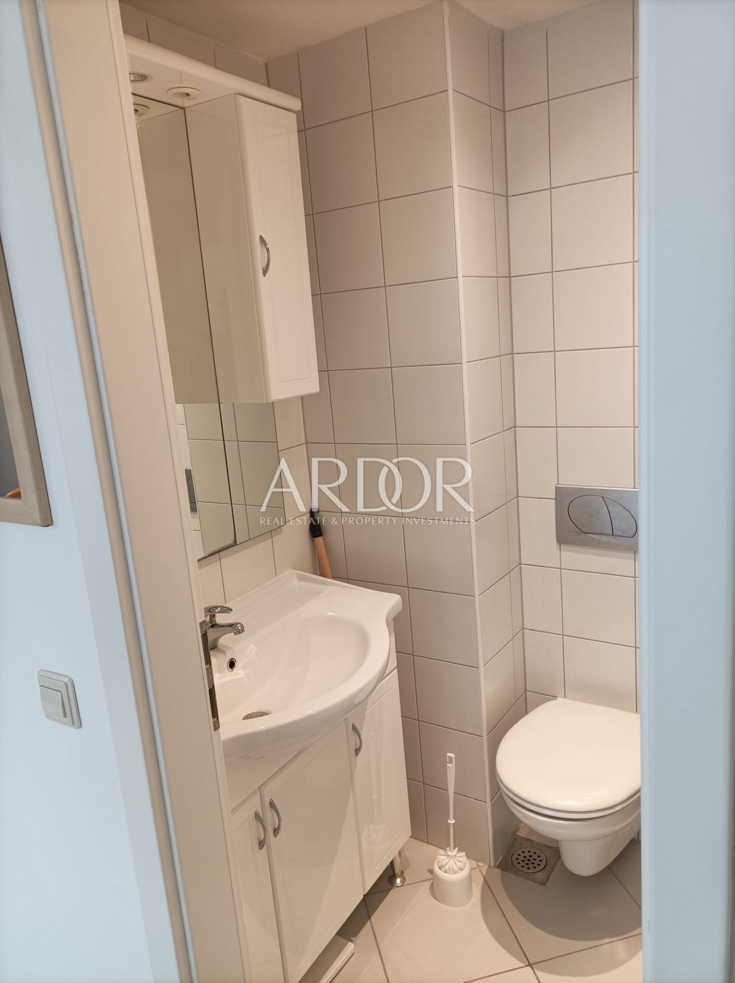 Flat For sale - Primorsko-goranska Jadranovo