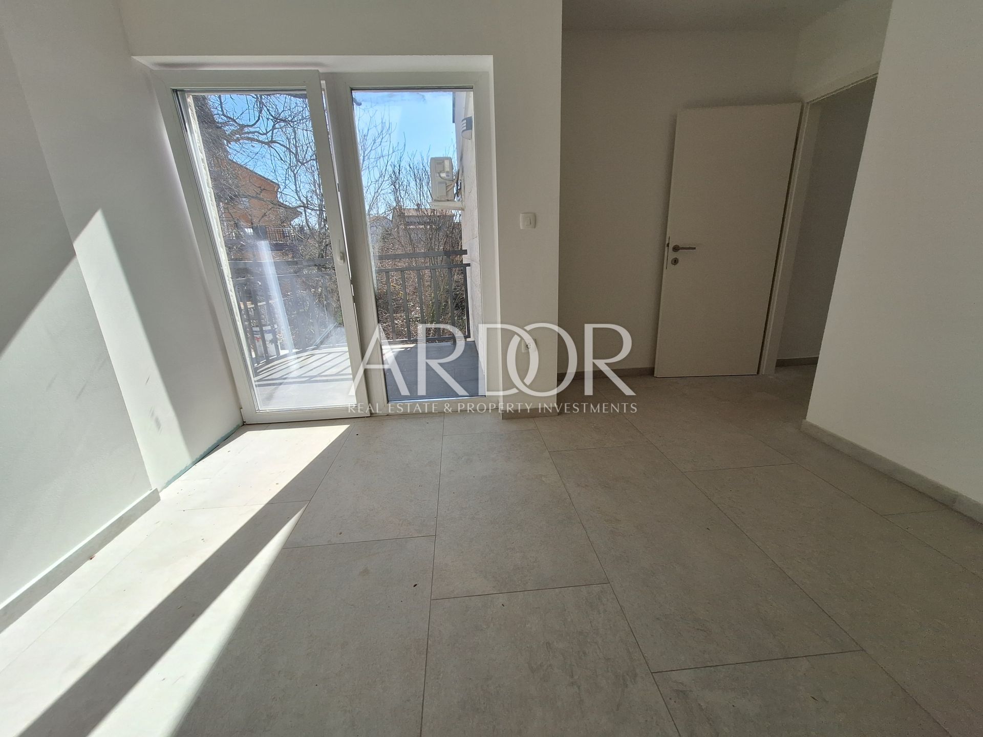 Flat For sale -  Srdoči