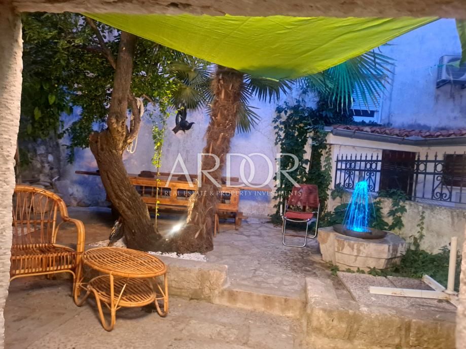 Kuća Na prodaju -  Krk